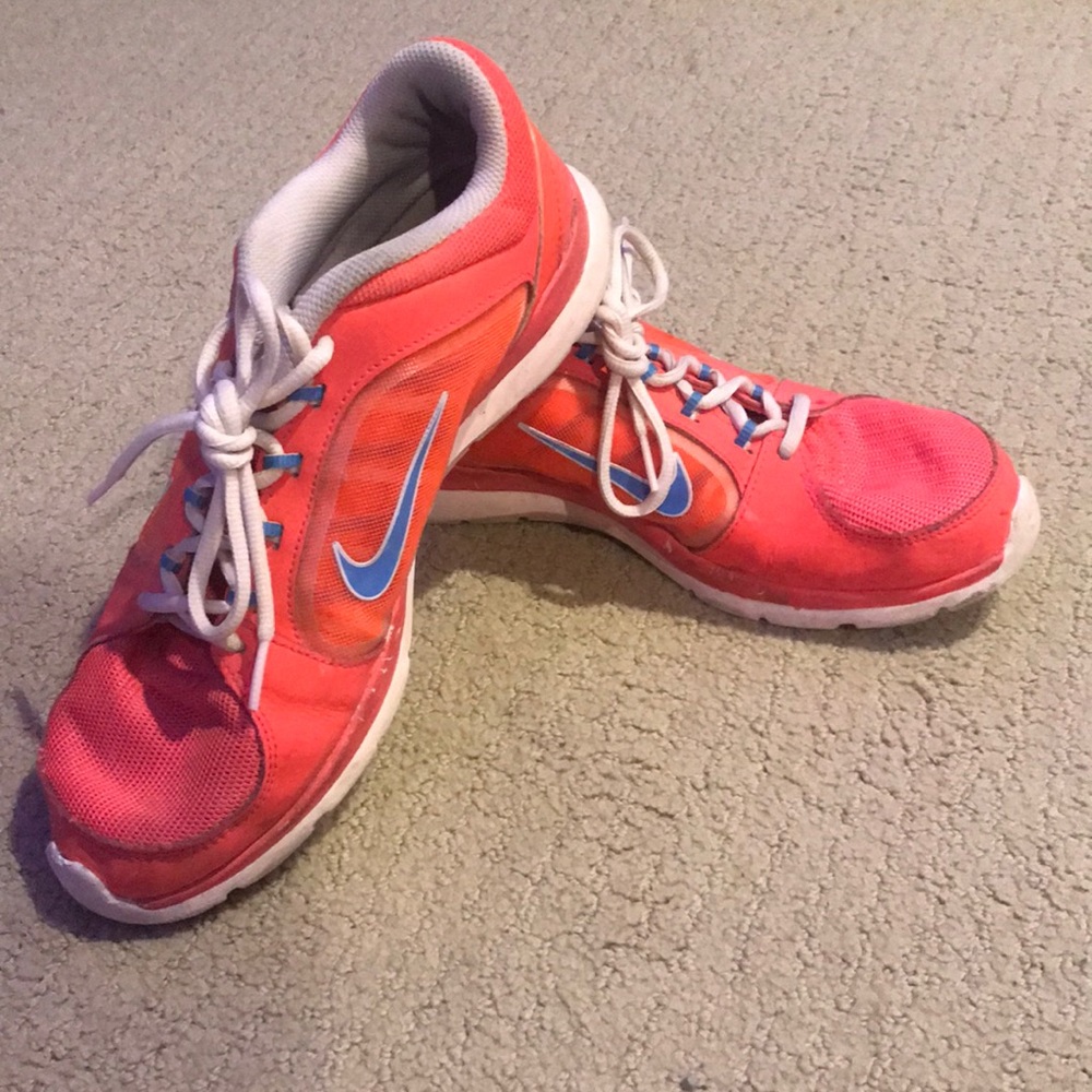 Nike Women’s Flex Train 4